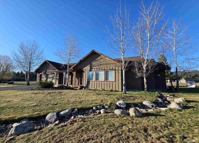 Property at 1085 Graham Dr, Mccall, ID 83638, 3 beds, 2 baths