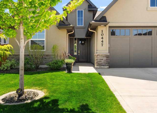 Property at 10447 W Bell Fountain Ct, Star, ID 83669, 3 beds, 2.5 baths