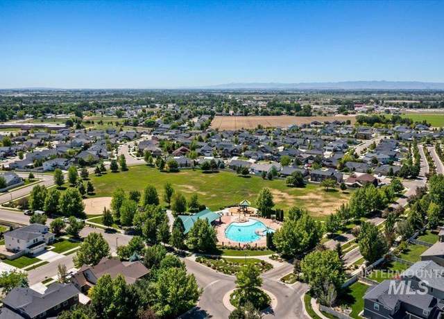 Property at 1879 Prairie View Way, Middleton, ID 83644, 3 beds, 2 baths