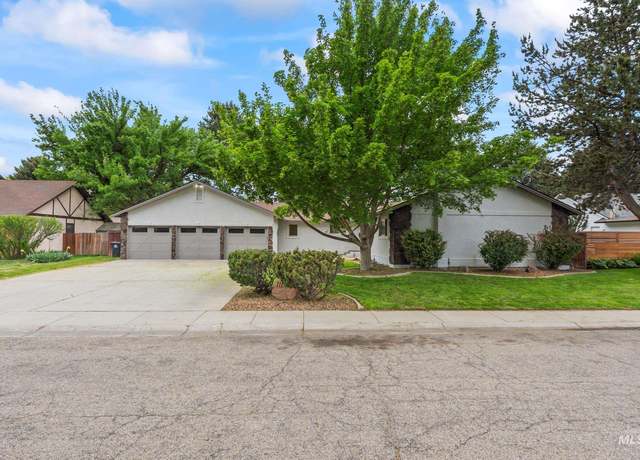 Property at 11175 W Hinsdale St, Boise, ID 83713, 5 beds, 3 baths