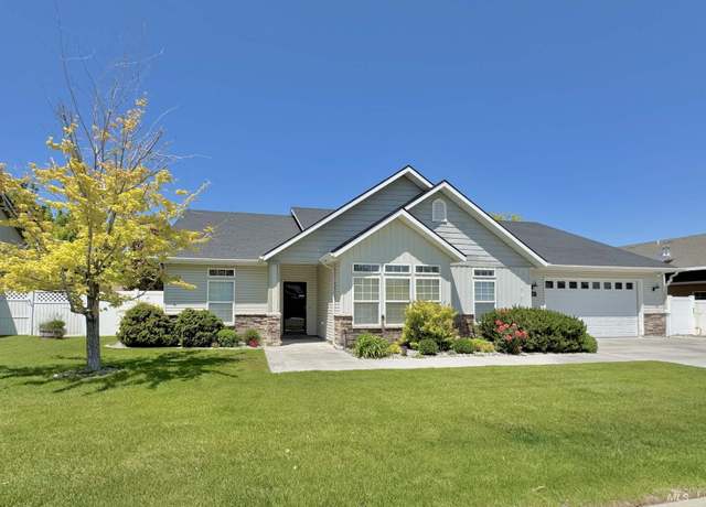 Property at 2577 Longbow Dr, Twin Falls, ID 83301, 4 beds, 2 baths