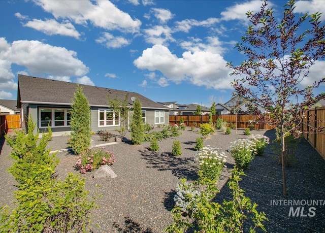 Property at 76 S Ziklag Ave, Kuna, ID 83634, 4 beds, 2 baths