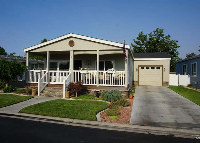 Property at 9390 W Ustick Rd #2, Boise, ID 83704, 3 beds, 2 baths