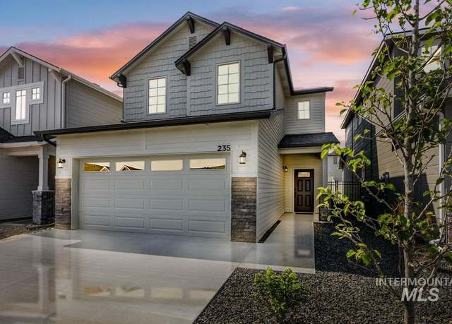 Property at 290 W Broyhill St, Meridian, ID 83642, 4 beds, 2 baths
