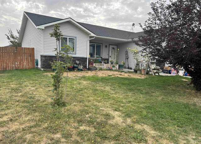 Property at 1141 Sunset Ln, Kimberly, ID 83341, 3 beds, 2 baths