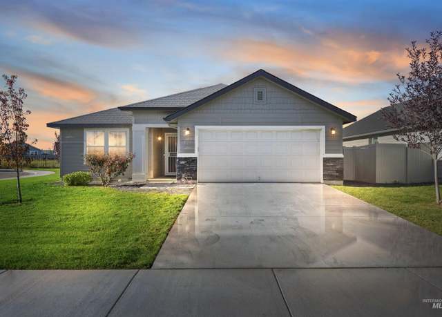 Property at 1424 Fawnsgrove Way, Caldwell, ID 83605, 3 beds, 2 baths