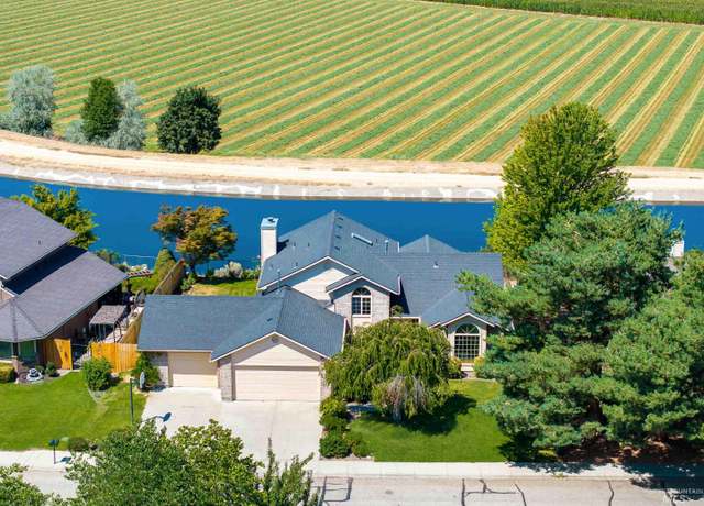 Property at 7956 W Thunder Mountain Dr, Boise, ID 83709, 4 beds, 3 baths