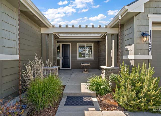 Property at 11153 W Brett Dr, Nampa, ID 83686, 3 beds, 2.5 baths