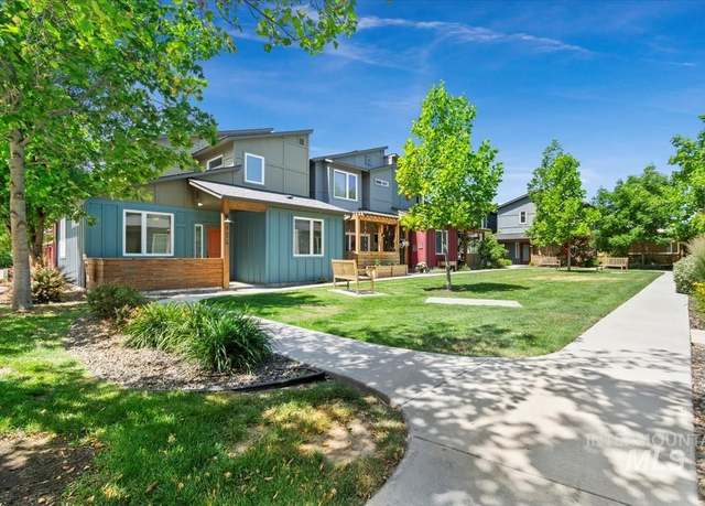 Property at 3626 N Kay Ln, Garden City, ID 83714-6211, 3 beds, 2.5 baths