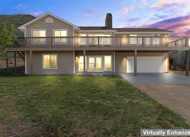 Property at 25 Horseshu Vue Cir, Horseshoe Bend, ID 83629, 4 beds, 3.5 baths