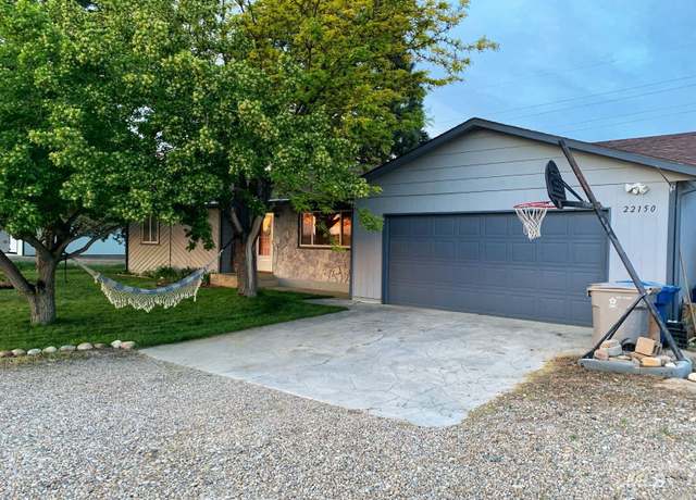 Property at 22150 Old Highway 30, Caldwell, ID 83607, 3 beds, 2 baths