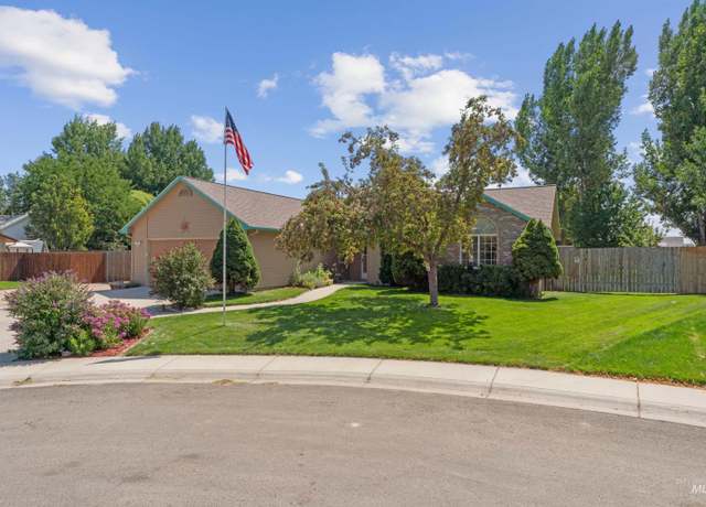 Property at 1081 W Ashwood Ct, Kuna, ID 83634, 3 beds, 2 baths