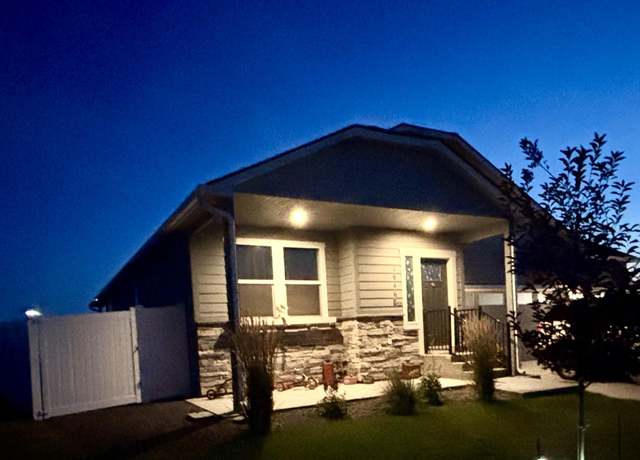 Property at 1946 Gage Ave, Twin Falls, ID 83301, 3 beds, 2 baths