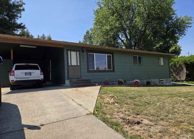 Property at 920 18th Ave, Lewiston, ID 83501, 5 beds, 2 baths