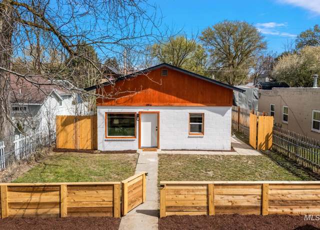 Property at 1916 N 32nd St, Boise, ID 83703, 2 beds, 1 bath