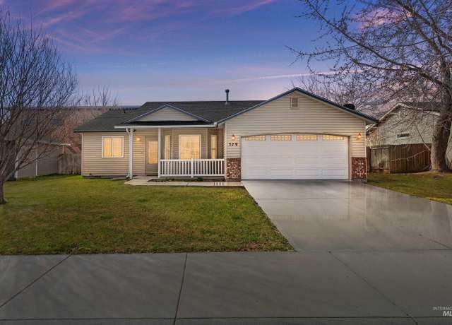Property at 579 W Tern Dr, Kuna, ID 83634, 3 beds, 2 baths