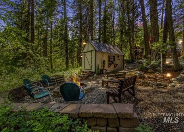 Property at 518 Brenda Dr, Cascade, ID 83611