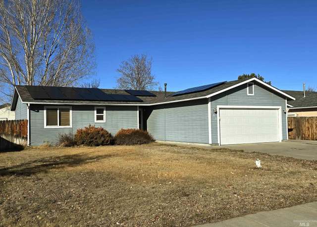 Property at 160 Del Mar, Mountain Home, ID 83647, 3 beds, 2 baths