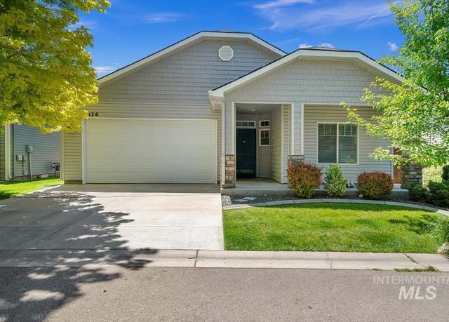 Property at 114 SW 8th Ave, Meridian, ID 83642, 3 beds, 2 baths