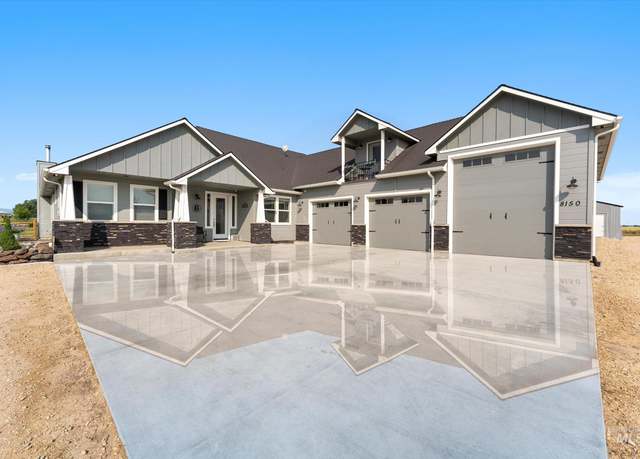 Property at 8150 S Locust Grove Rd, Meridian, ID 83642, 3 beds, 3 baths