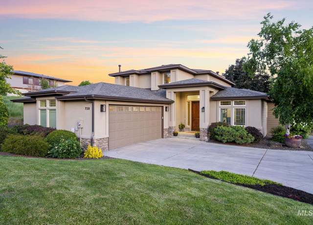 Property at 739 N Ashtree Way, Boise, ID 83712, 4 beds, 3 baths