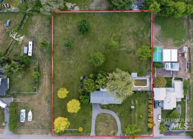 Property at 2661 N Dalton Ln, Boise, ID 83704