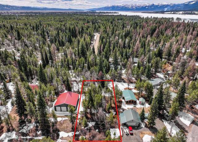 Property at 203 Wagon Wheel Ln, Donnelly, ID 83615