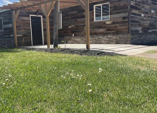 Property at 2971 N 3600 E, Kimberly, ID 83341, 1 bed, 1.5 baths