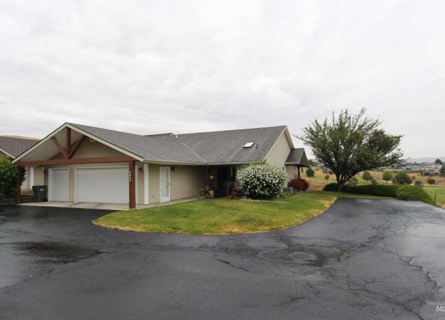 Property at 3735 Swallows Nest Ct #5, Clarkston, WA 99403, 3 beds, 2 baths