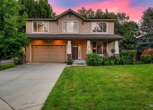 Property at 6112 E Gateway Ct, Boise, ID 83716, 3 beds, 2.5 baths