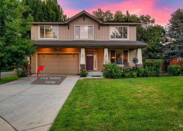 Property at 6112 E Gateway Ct, Boise, ID 83716, 3 beds, 2 baths