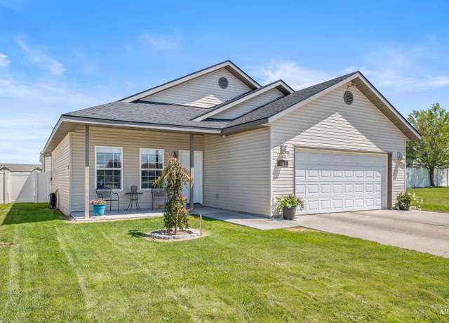 Property at 1627 Vista Dr, Twin Falls, ID 83301, 3 beds, 2 baths