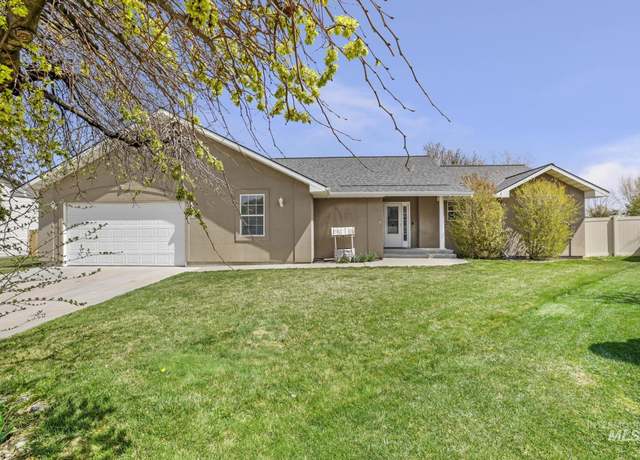 Property at 224 Paintbrush Cir, Twin Falls, ID 83301, 3 beds, 2 baths