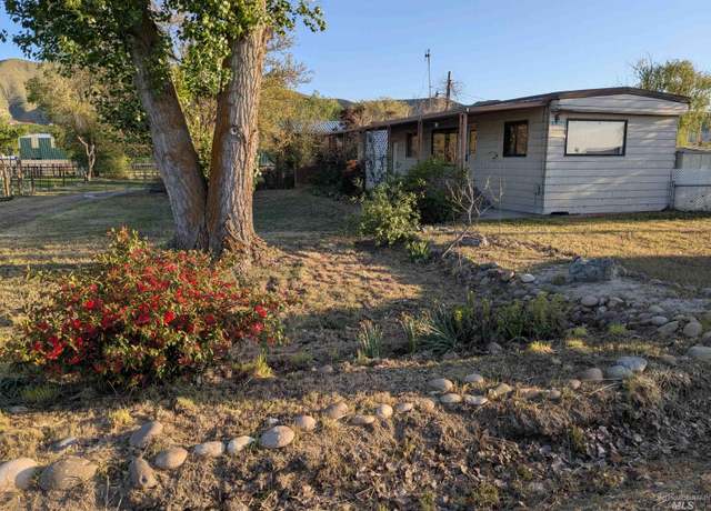 Property at 3783 Mill Rd, Emmett, ID 83617-8842, 2 beds, 1 bath