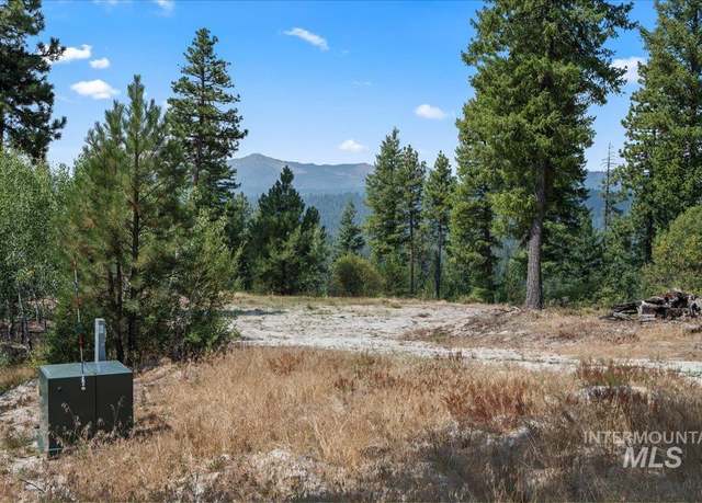 Property at 100 Coit Dr, Cascade, ID 83611