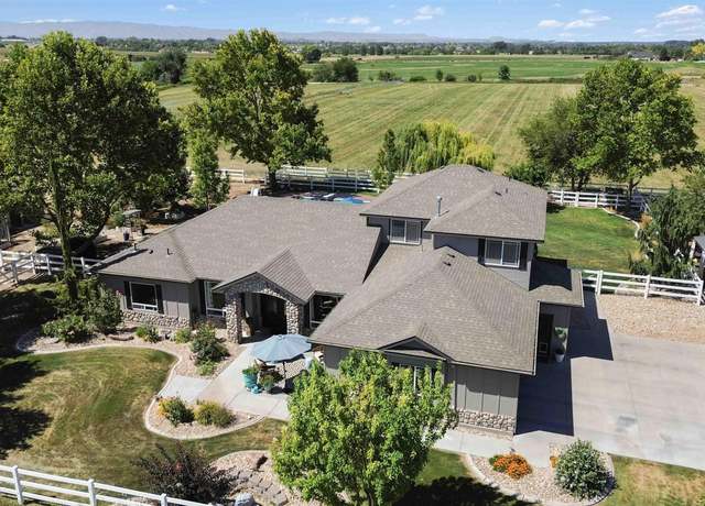 Property at 8421 S Ten Mile Rd, Meridian, ID 83642, 5 beds, 4 baths
