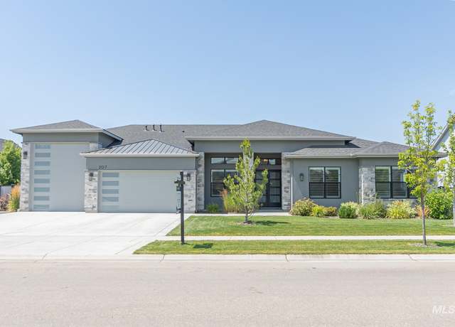 Property at 207 S Eagles Roost Way, Eagle, ID 83616-4135, 3 beds, 4.5 baths