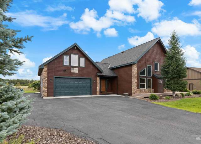 Property at 13130 Hawks Bay Rd, Donnelly, ID 83615, 4 beds, 4 baths