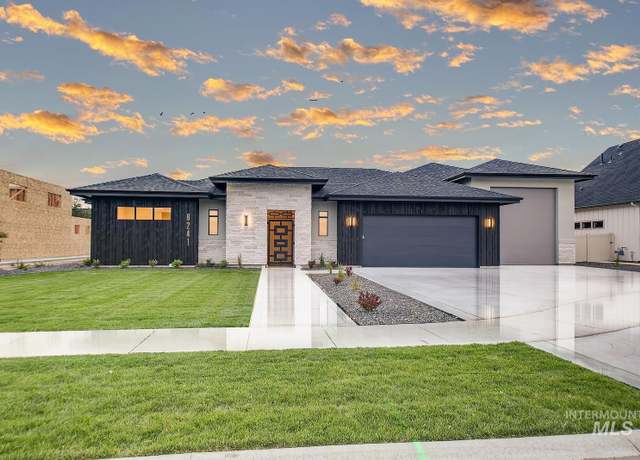 Property at 6241 W Strant St, Eagle, ID 83616, 4 beds, 3.5 baths