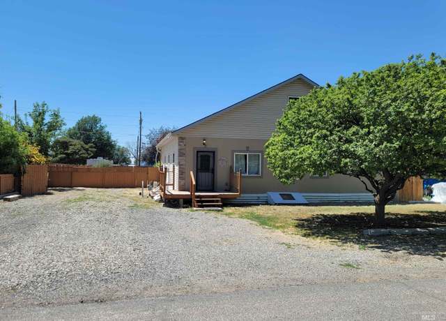 Property at 341 Birch St S, Kimberly, ID 83341, 9 beds, 4 baths