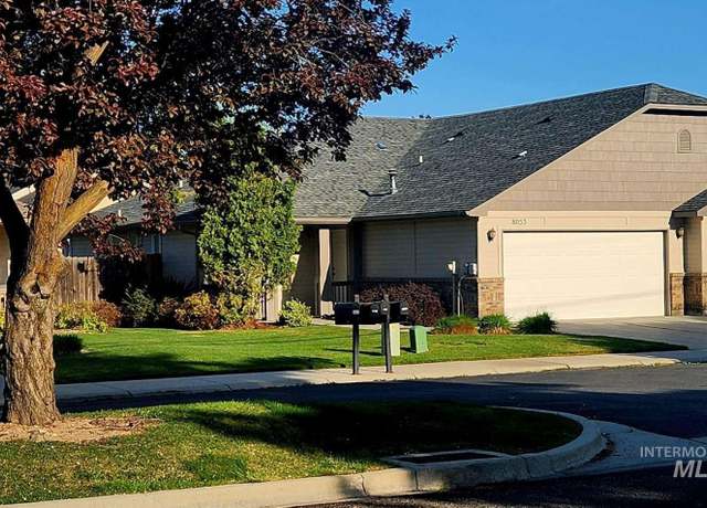 Property at 8053 N Duncan Ln, Boise, ID 83714, 2 beds, 2 baths