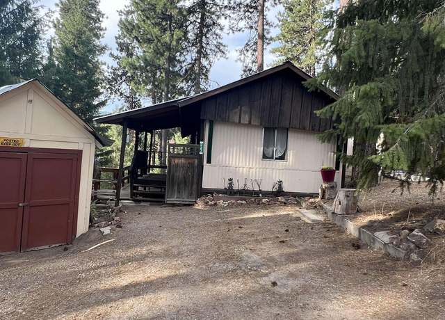 Property at 227 Holiday Dr, Garden Valley, ID 83622, 2 beds, 1 bath
