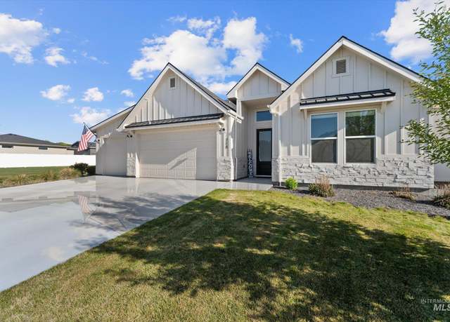 Property at 718 Glacier St, Caldwell, ID 83605, 4 beds, 3 baths