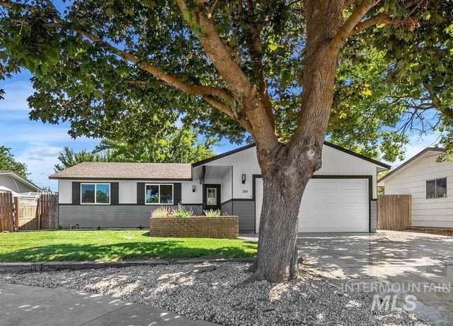 Property at 2934 N Manchester Pl, Boise, ID 83704-7598, 3 beds, 1 bath