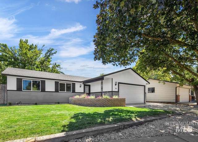 Property at 2934 N Manchester Pl, Boise, ID 83704-7598, 3 beds, 1 bath