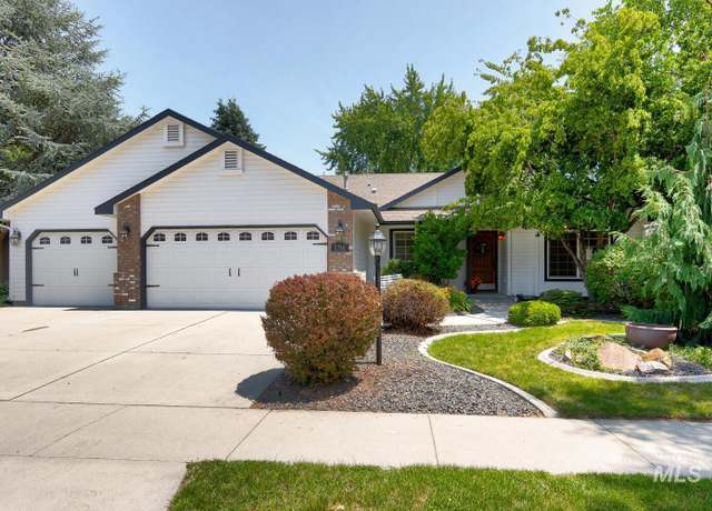 Property at 5740 N Applebrook, Boise, ID 83713, 3 beds, 2 baths