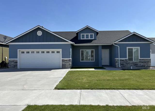 Property at 672 Clinton Dr, Twin Falls, ID 83301, 4 beds, 2 baths