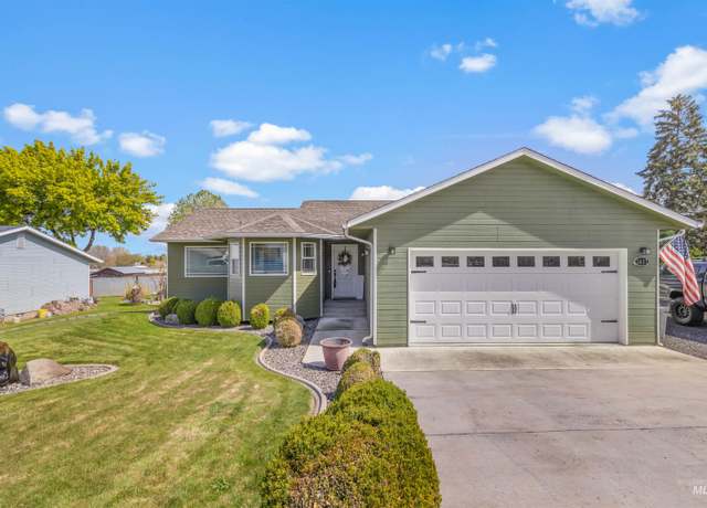 Property at 3437 14th Street C, Lewiston, ID 83501, 3 beds, 2 baths
