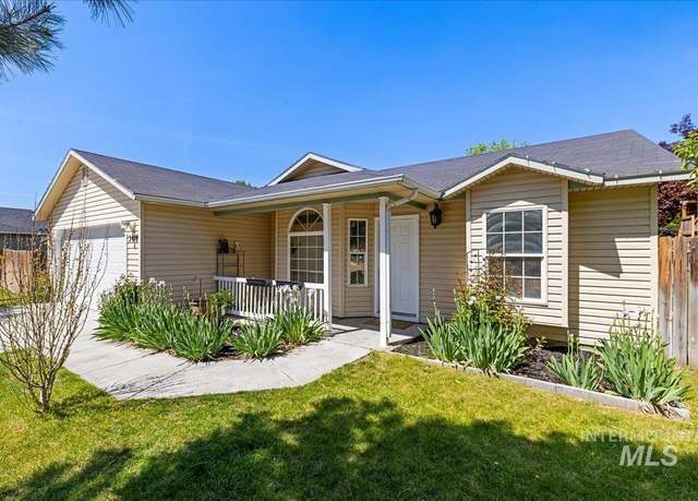 Property at 2410 W Grouse, Nampa, ID 83651, 3 beds, 2 baths