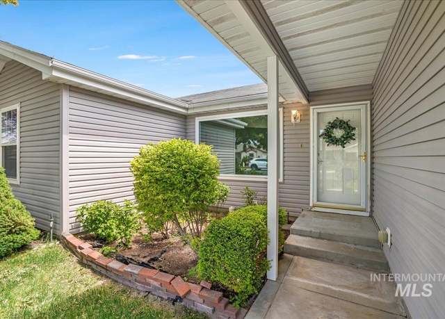 Property at 1471 Wrangler St, Twin Falls, ID 83301, 4 beds, 2 baths